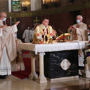 Što se događa u misi? - Svećenik zaziva Duha Svetoga (prva epikleza)